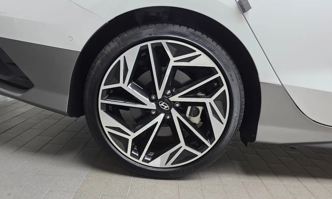 Hyundai Ioniq6 — фото 9