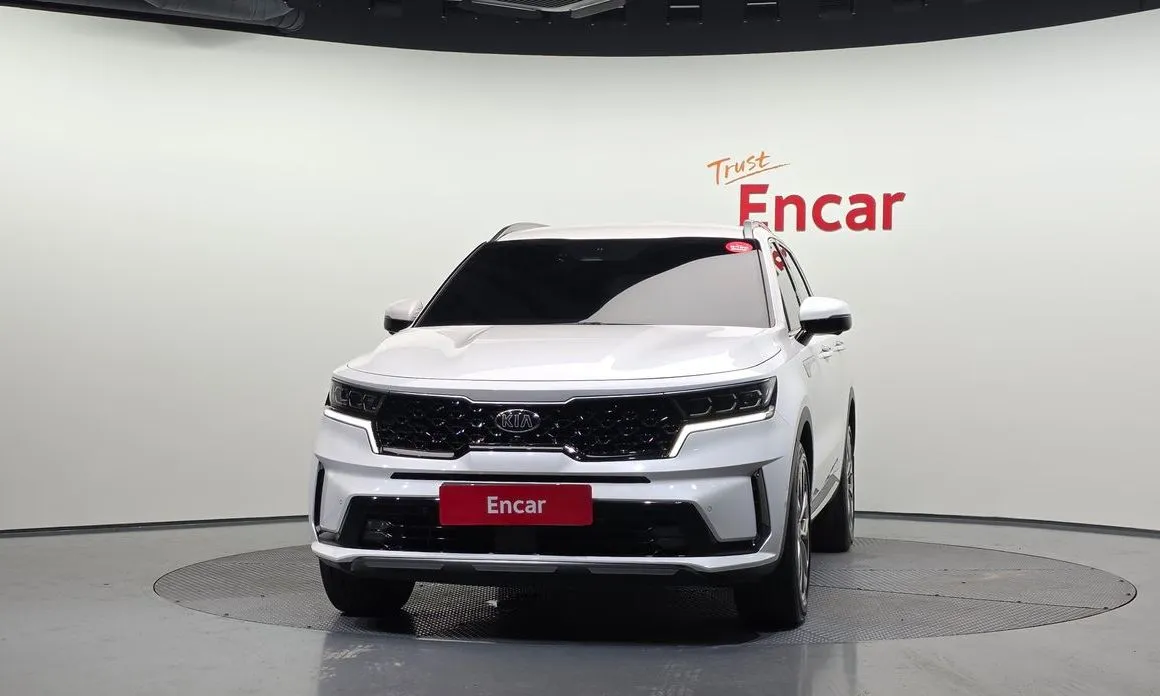 Kia Sorento — фото 5