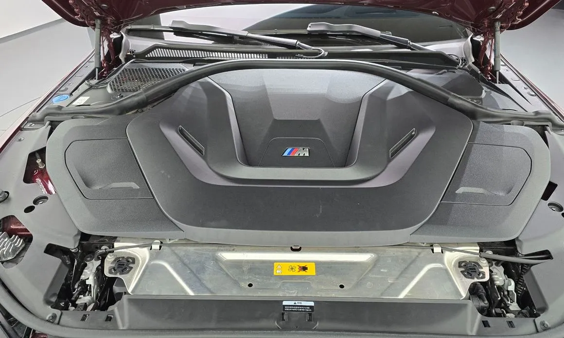 BMW i4 — фото 6