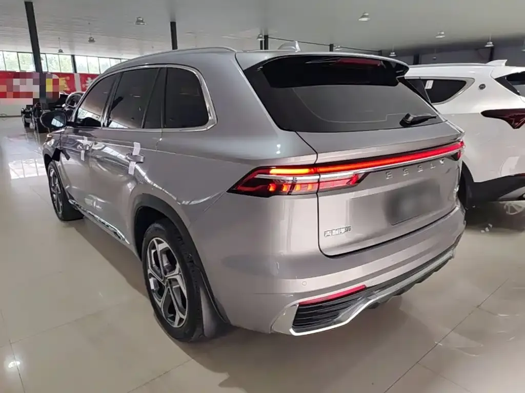 Geely Xingyue L — фото 4