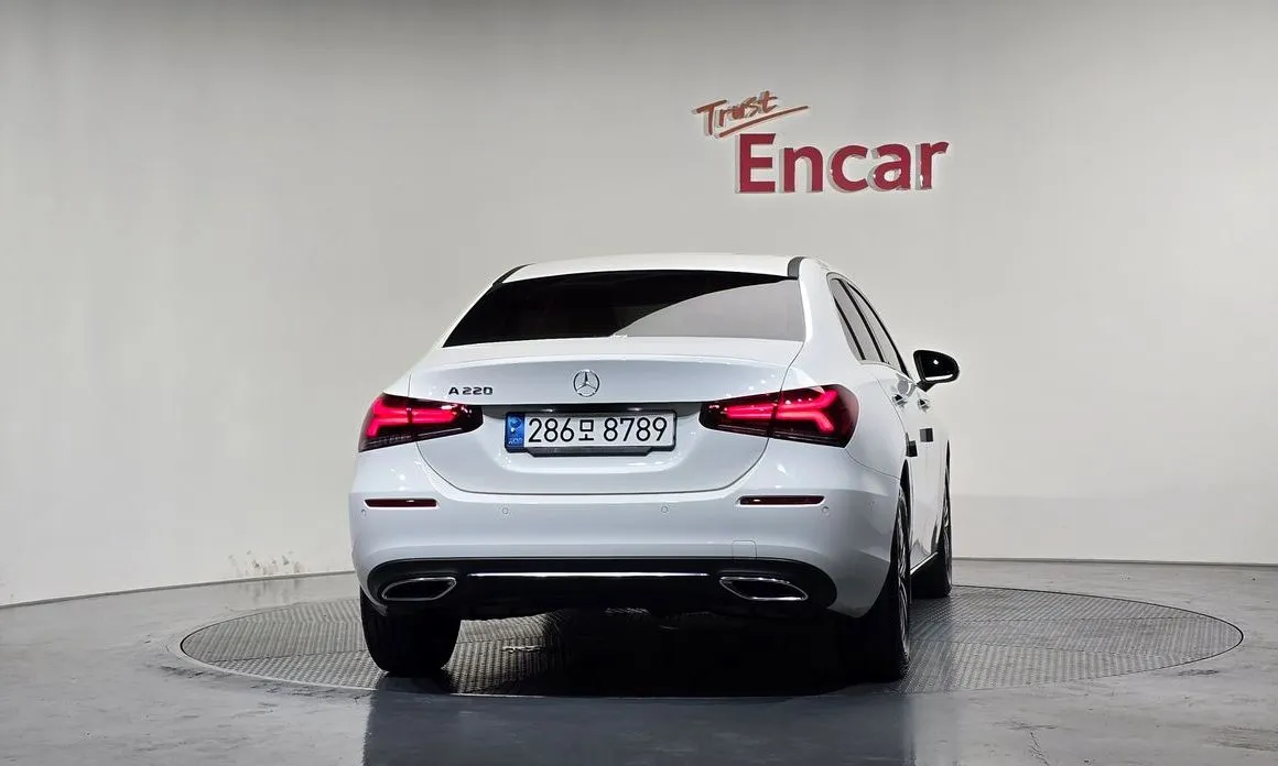 Mercedes-Benz A-Class — фото 7