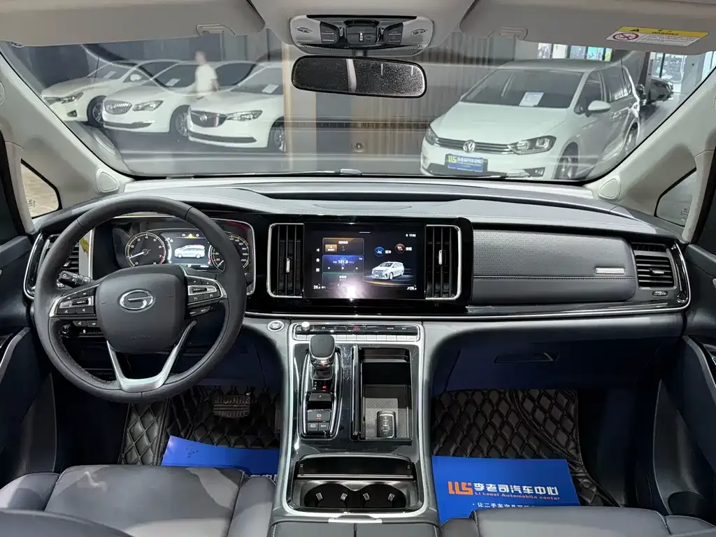 GAC Motor Trumpchi M8 — фото 8