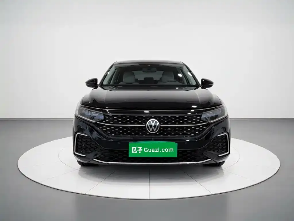 Volkswagen Passat — фото 3