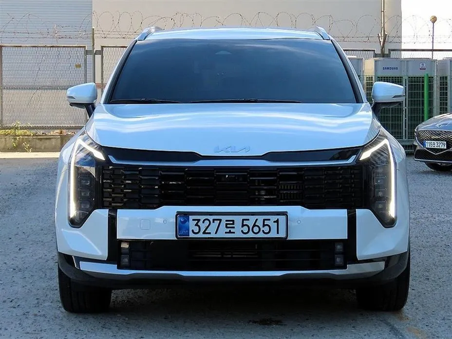 Kia Sportage — фото 1