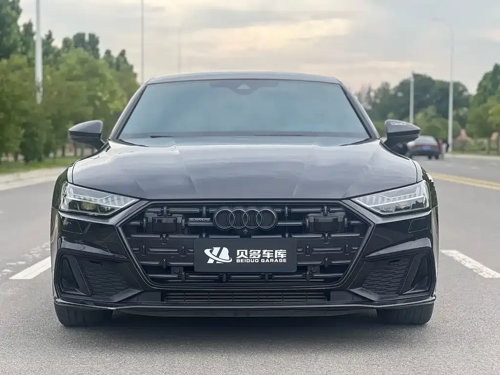 Audi A7L — фото 2