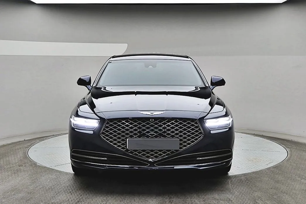 Genesis G90 — фото 1