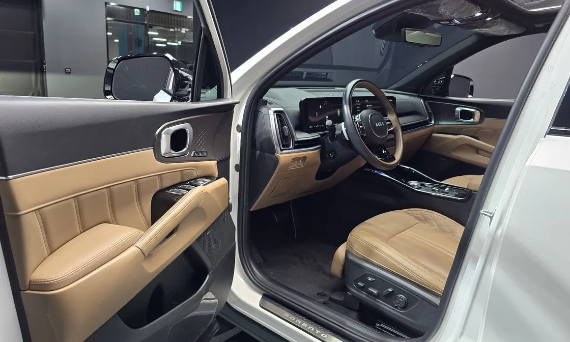 Kia Sorento — фото 6