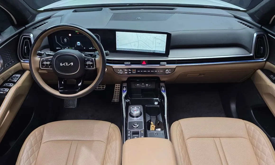 Kia Sorento — фото 10