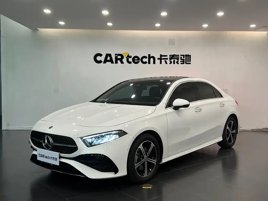 Mercedes-Benz A-Class — фото 1