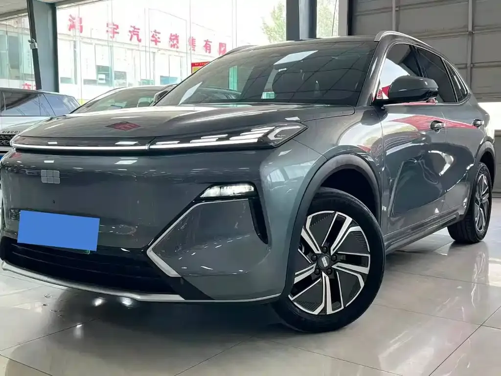 Geely Galaxy Xingjian 7 — фото 1