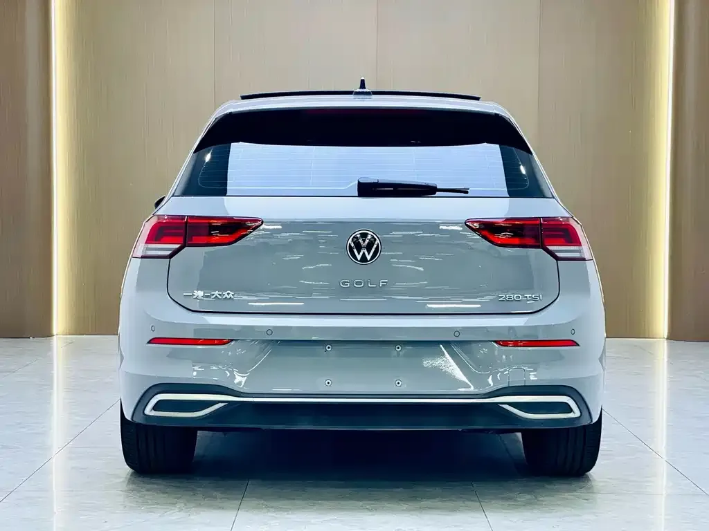 Volkswagen Golf — фото 5