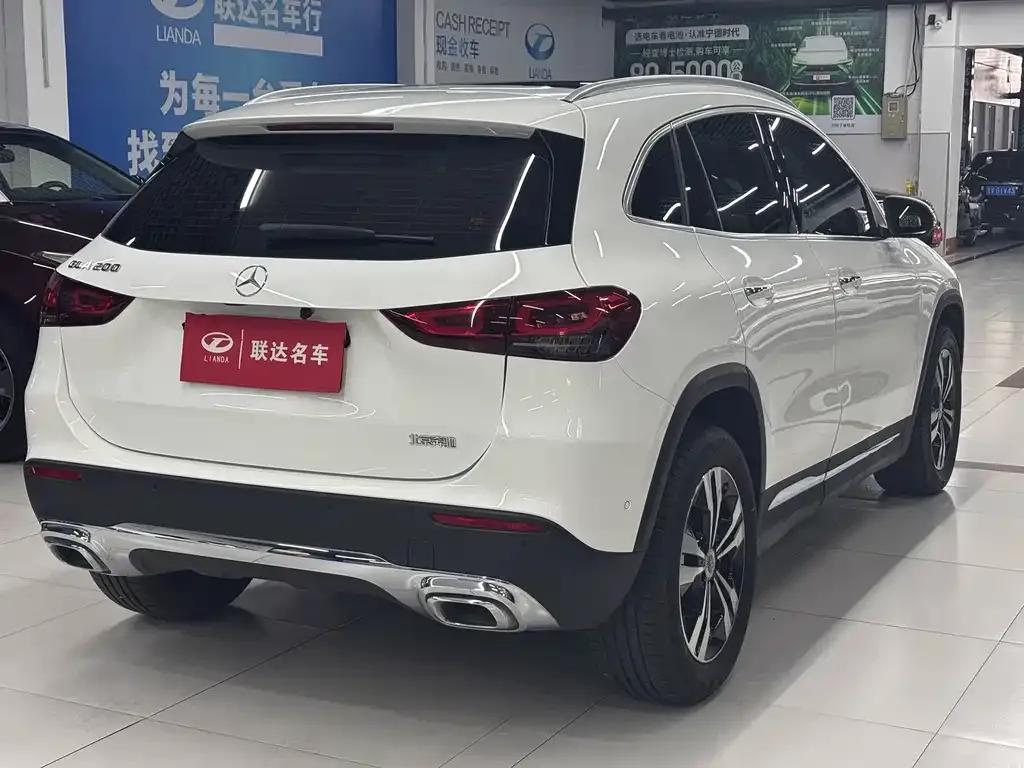 Mercedes-Benz GLA — фото 3