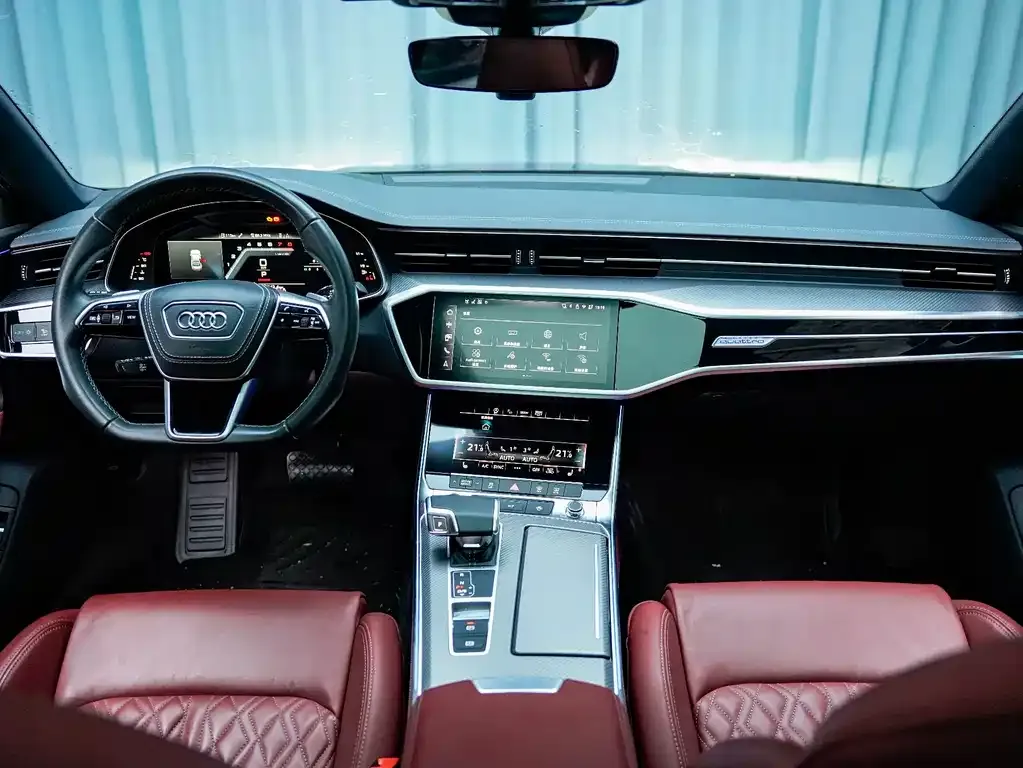 Audi A7L — фото 7