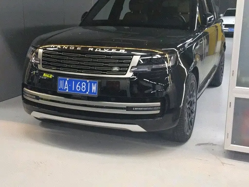 Land Rover Range Rover — фото 1