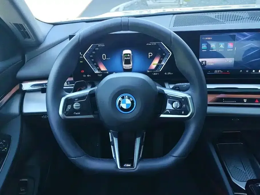 BMW i5 — фото 5
