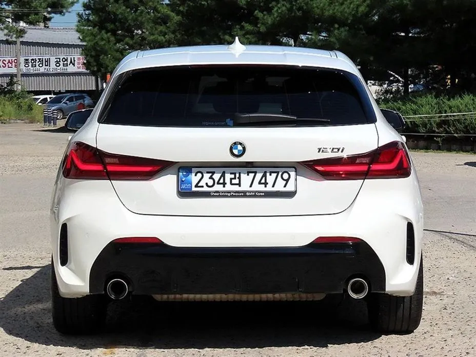 BMW 1-Series — фото 10
