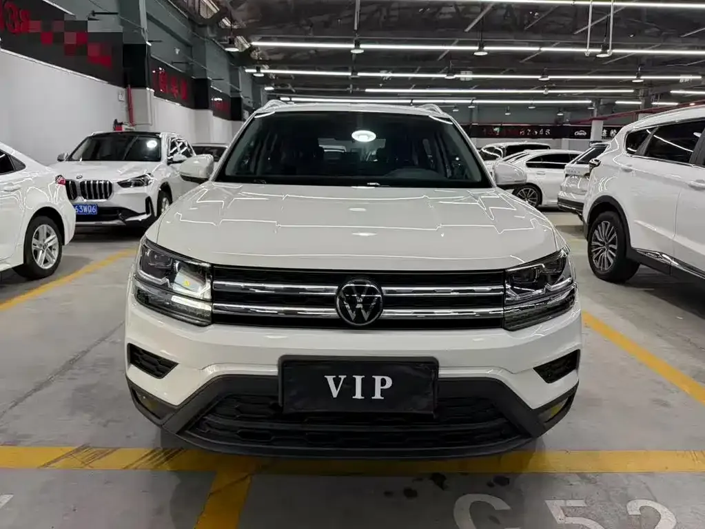Volkswagen Tharu — фото 6