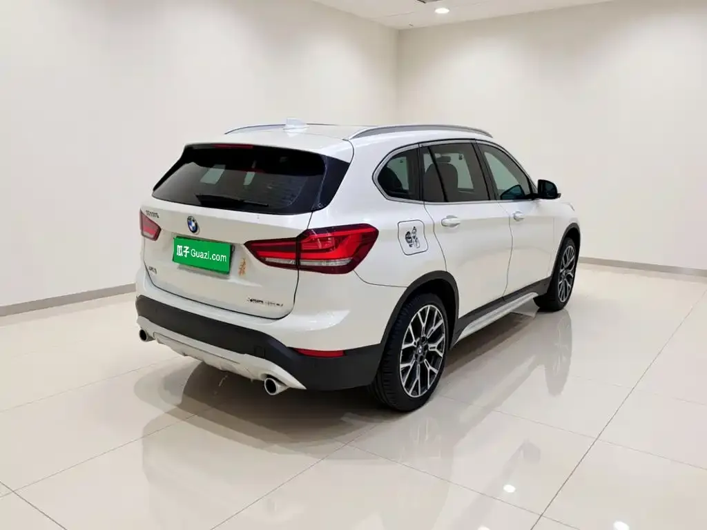 BMW X1 — фото 2