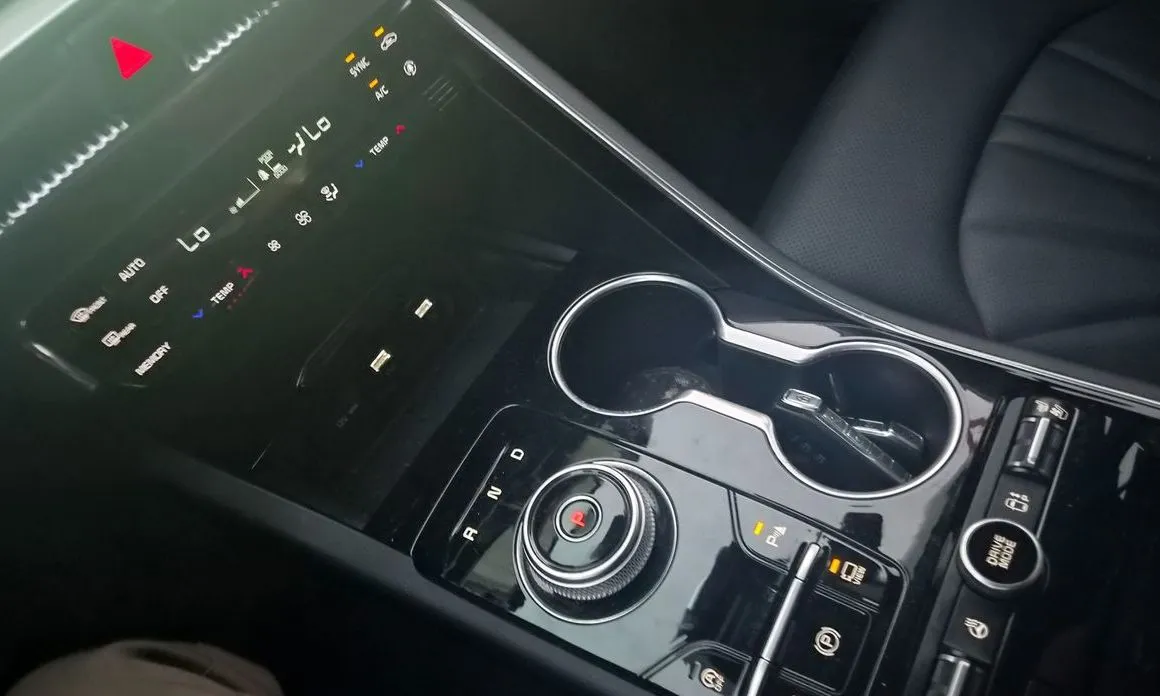 Kia K5 — фото 9