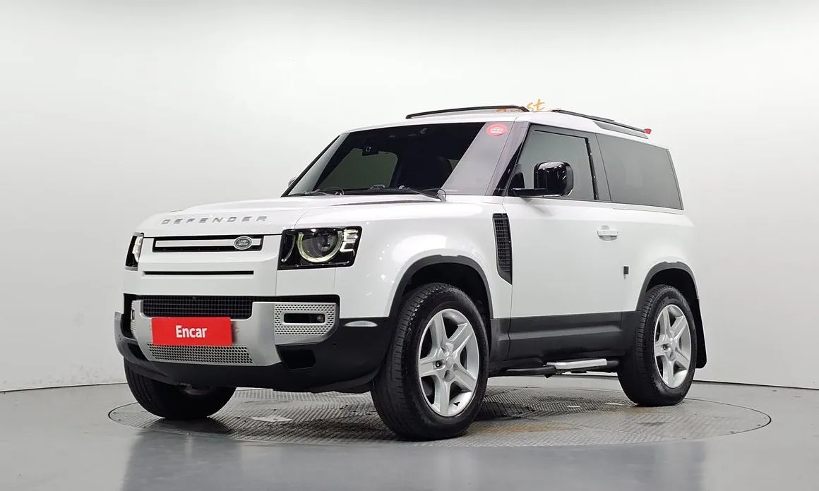 Land Rover Defender — фото 1