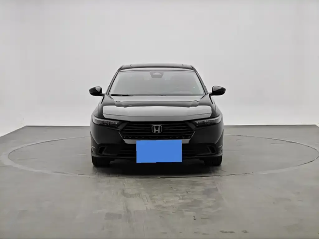 Honda Accord — фото 7