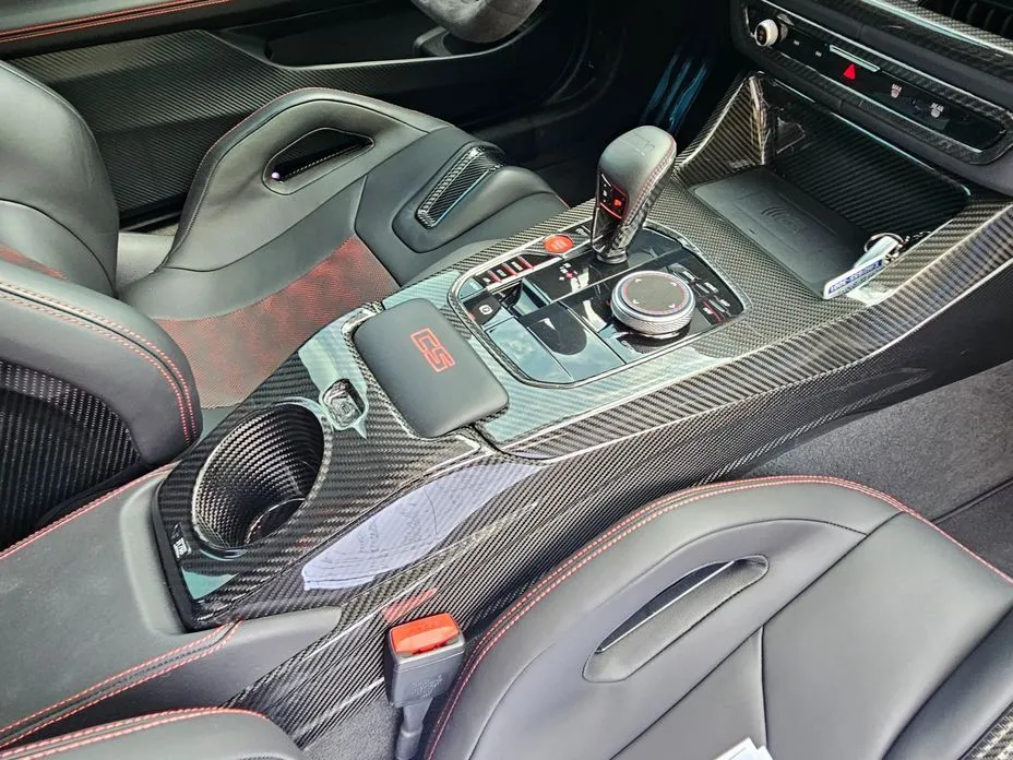 BMW M4 — фото 10