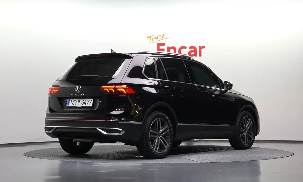 Volkswagen Tiguan — фото 5
