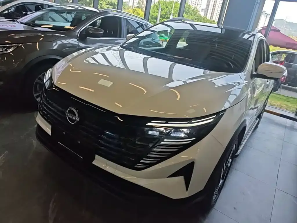 Nissan Qashqai — фото 10