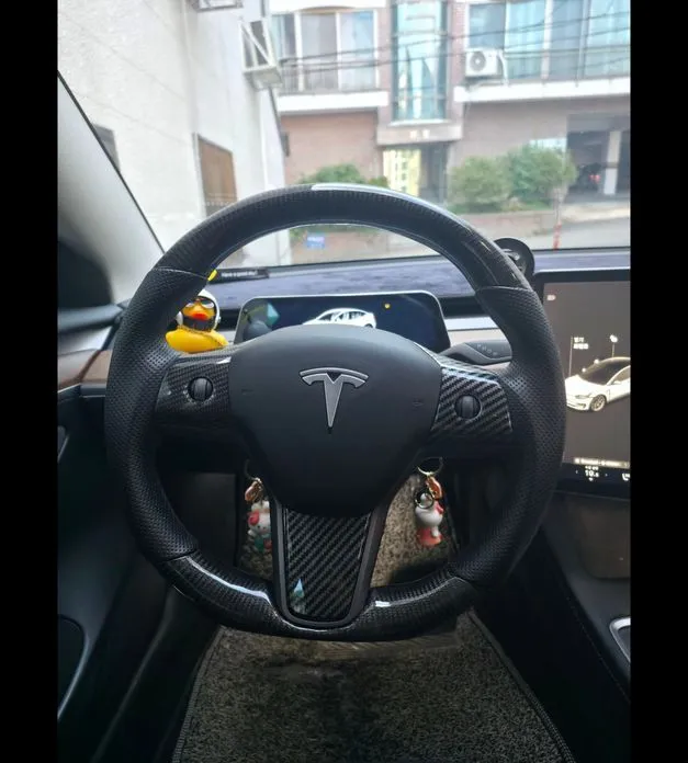 Tesla Model 3 — фото 8