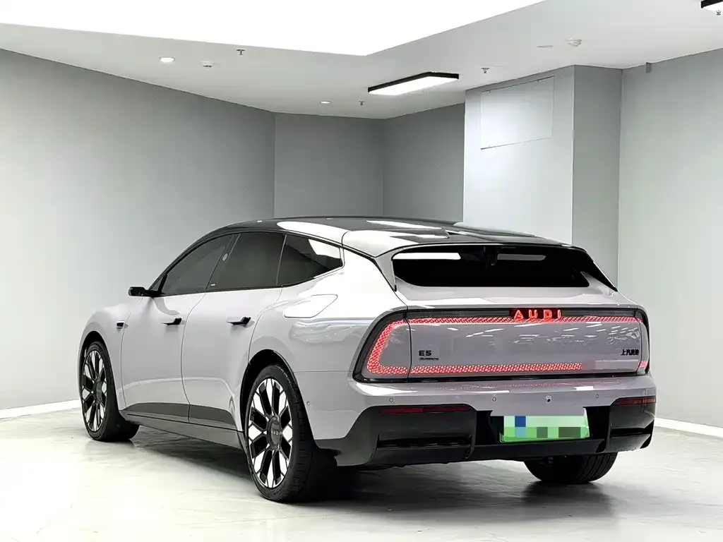 Audi E5 Sportback — фото 2