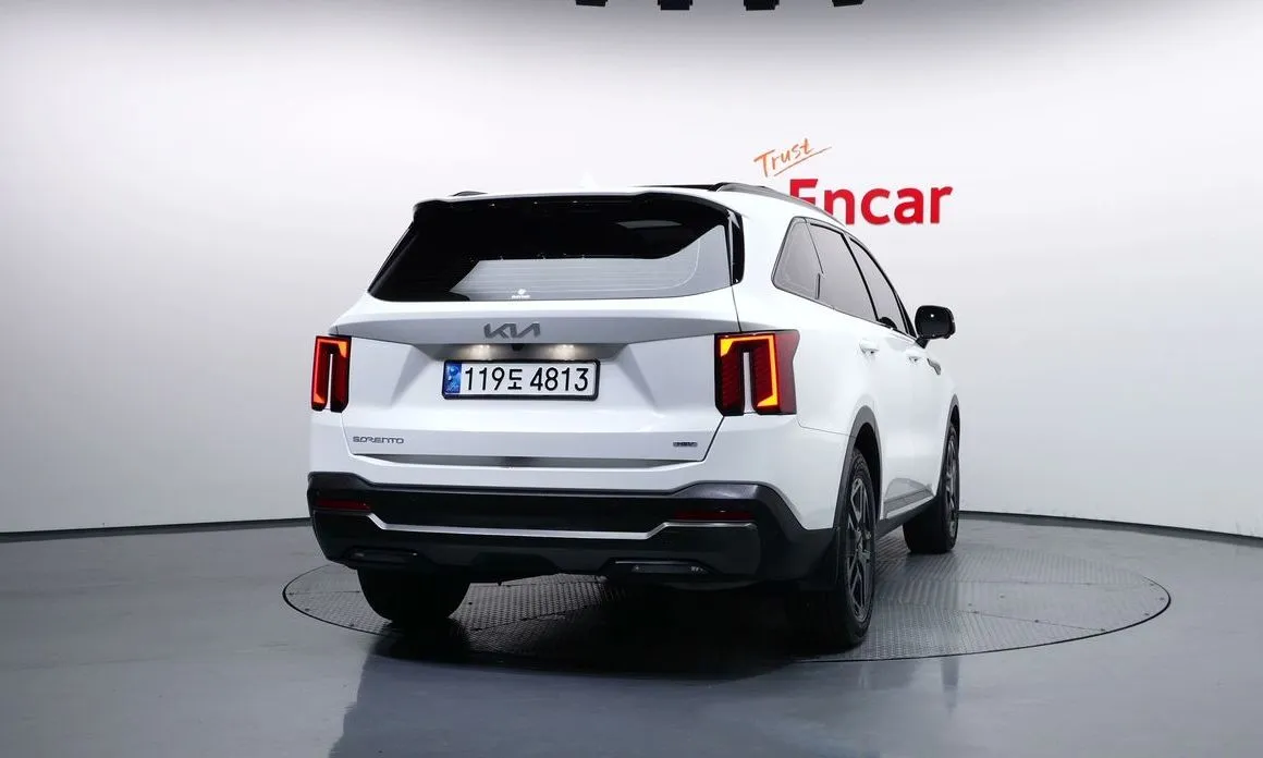 Kia Sorento — фото 4