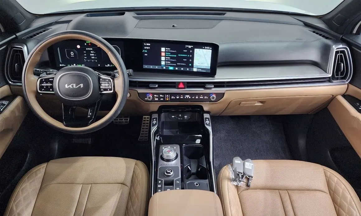 Kia Sorento — фото 8