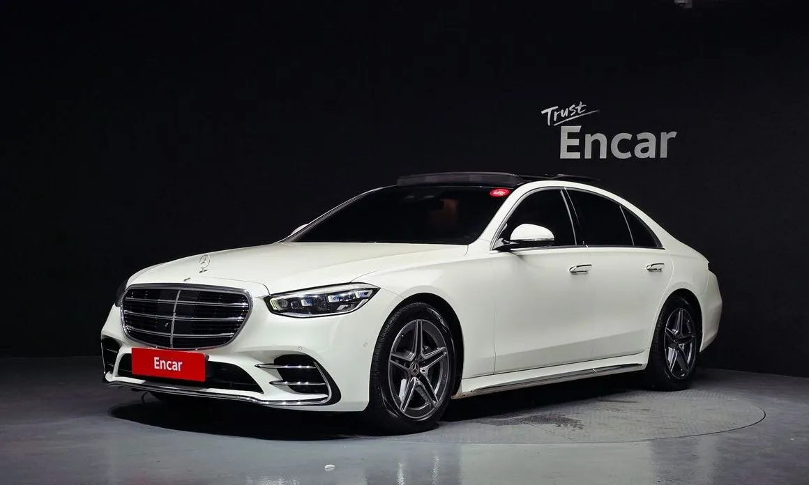 Mercedes-Benz S-Class — фото 1