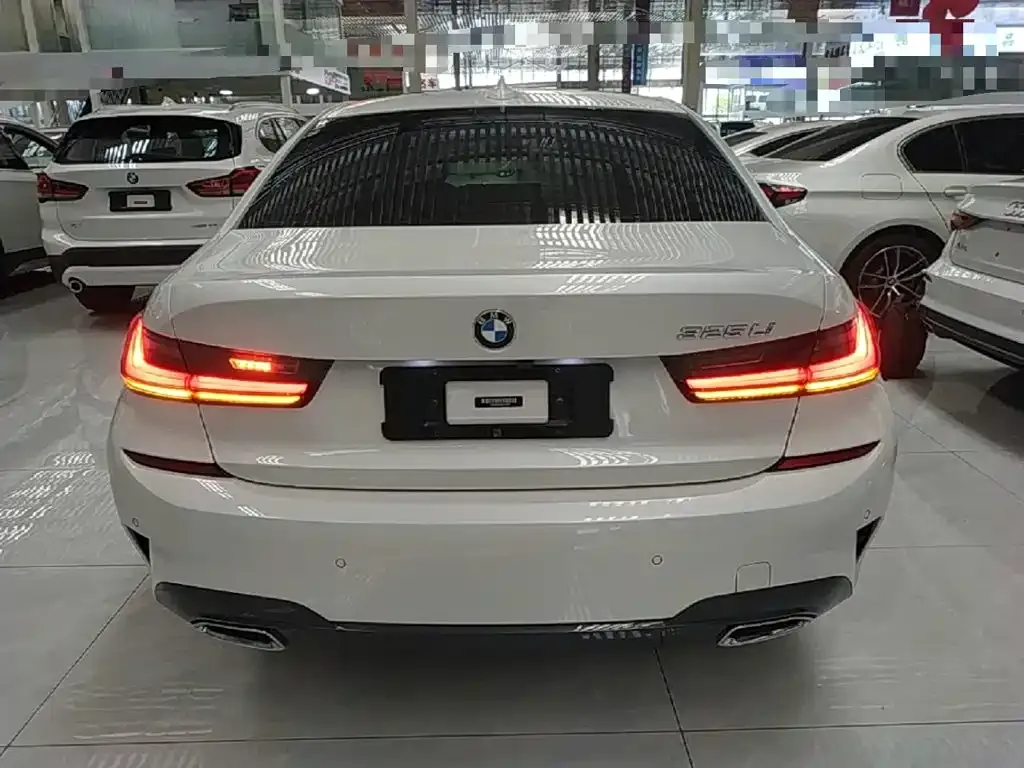 BMW 3 Series — фото 10
