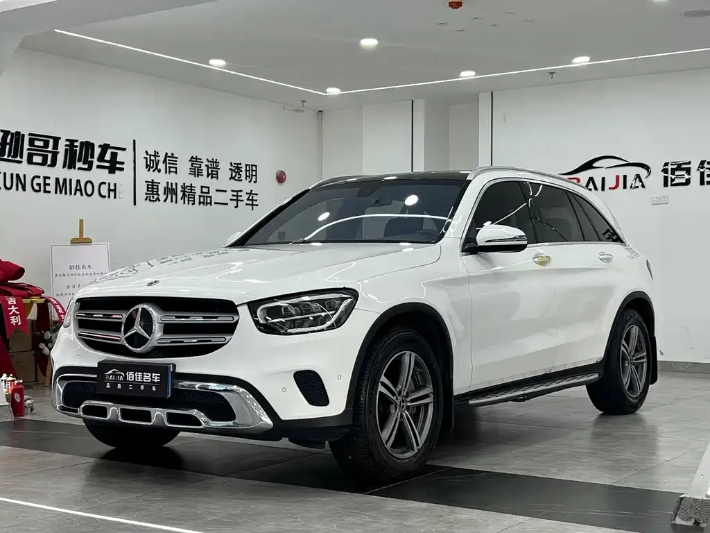 Mercedes-Benz GLC — фото 1