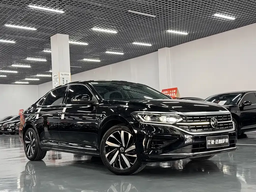 Volkswagen Passat — фото 8