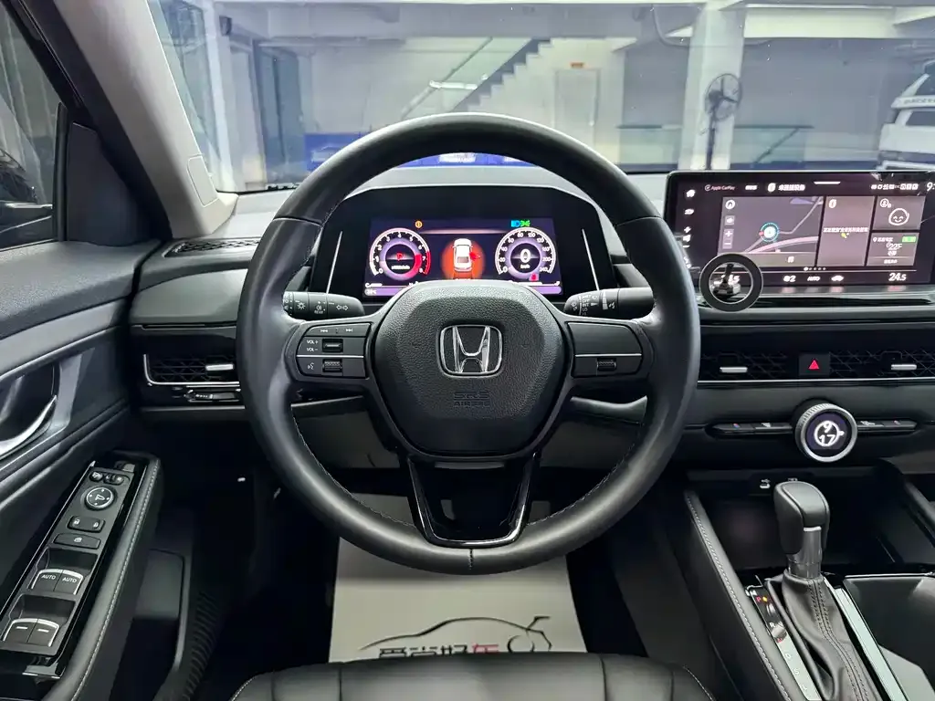 Honda Inspire — фото 9