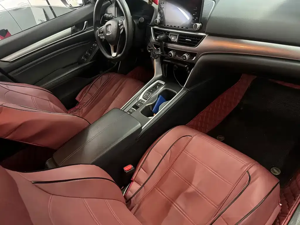Honda Accord — фото 4