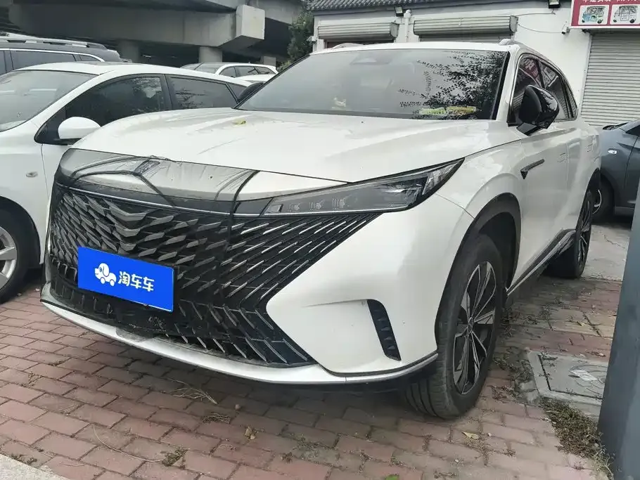 Roewe RX5 — фото 1