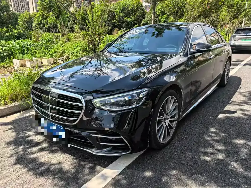 Mercedes-Benz S-Class — фото 1