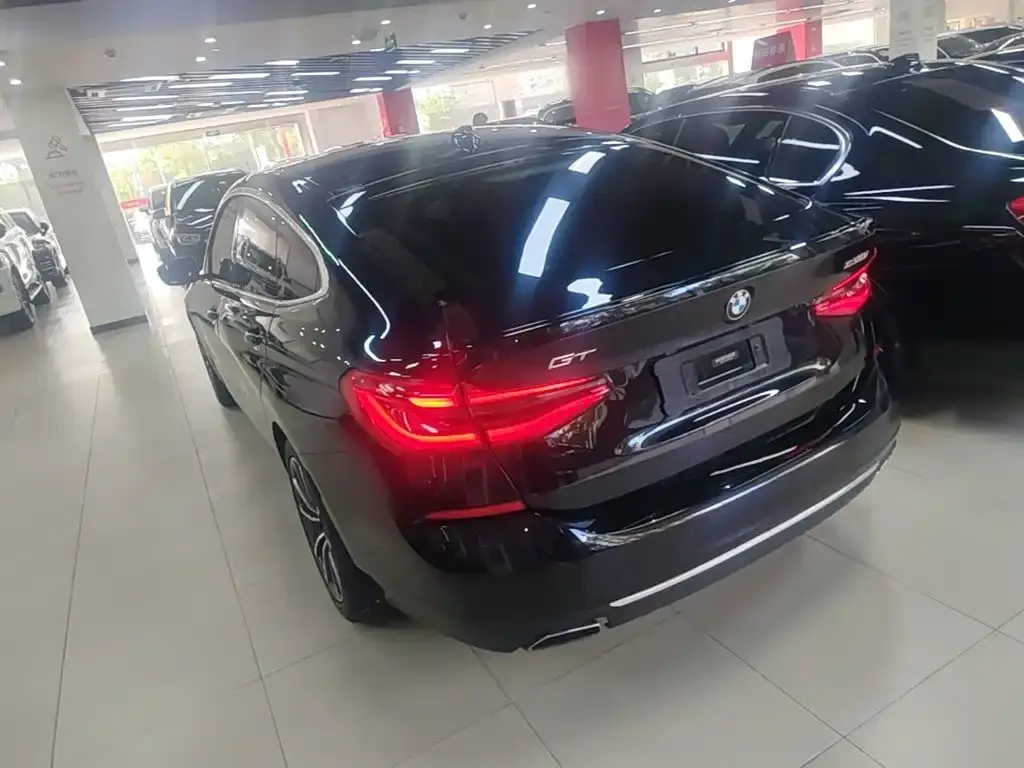 BMW 6 Series GT — фото 9