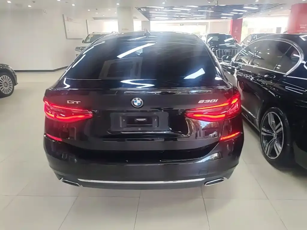 BMW 6 Series GT — фото 10