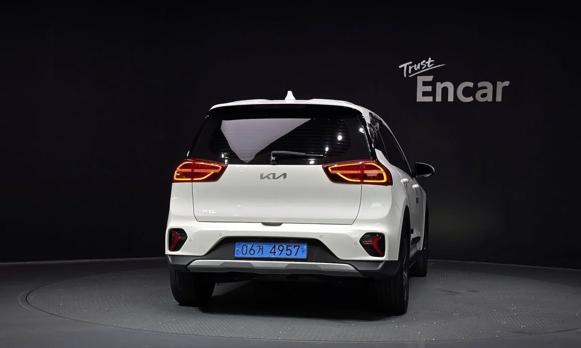 Kia Niro — фото 2