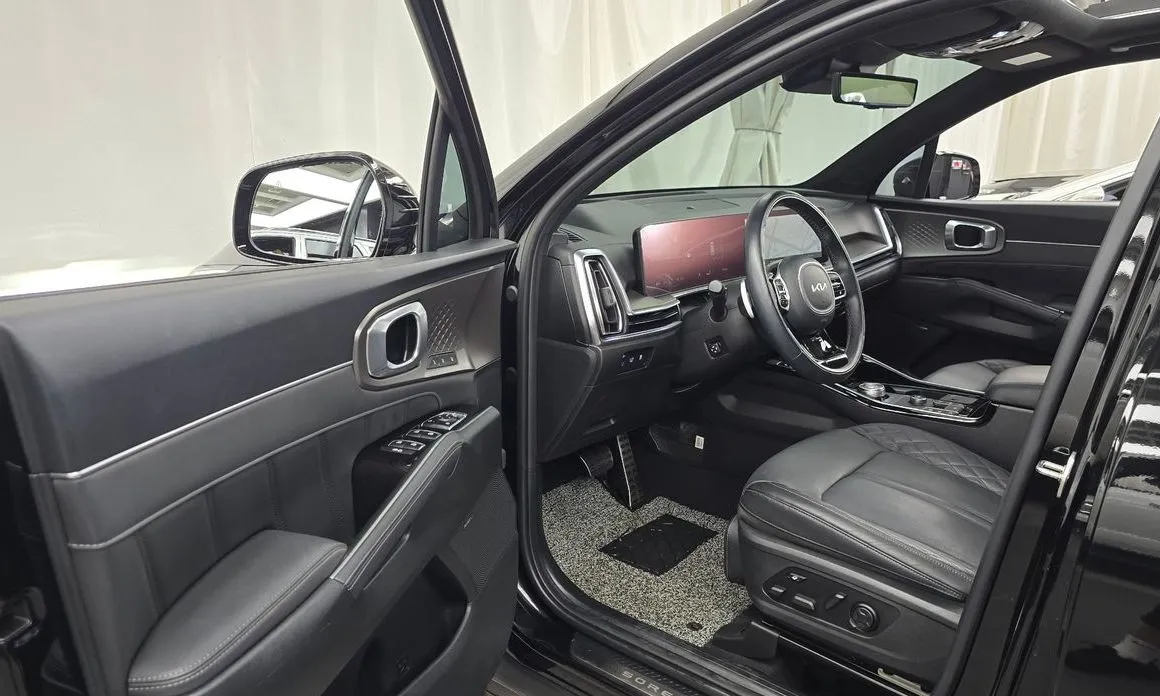 Kia Sorento — фото 9