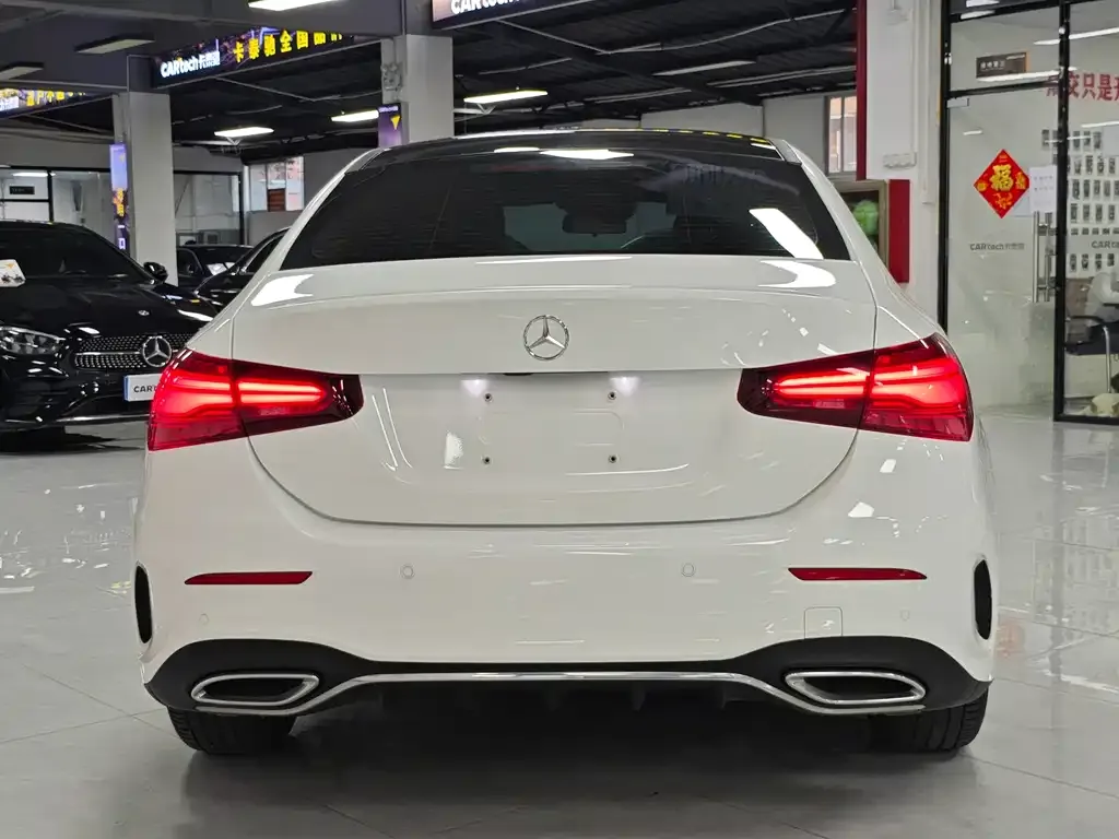 Mercedes-Benz A-Class — фото 10