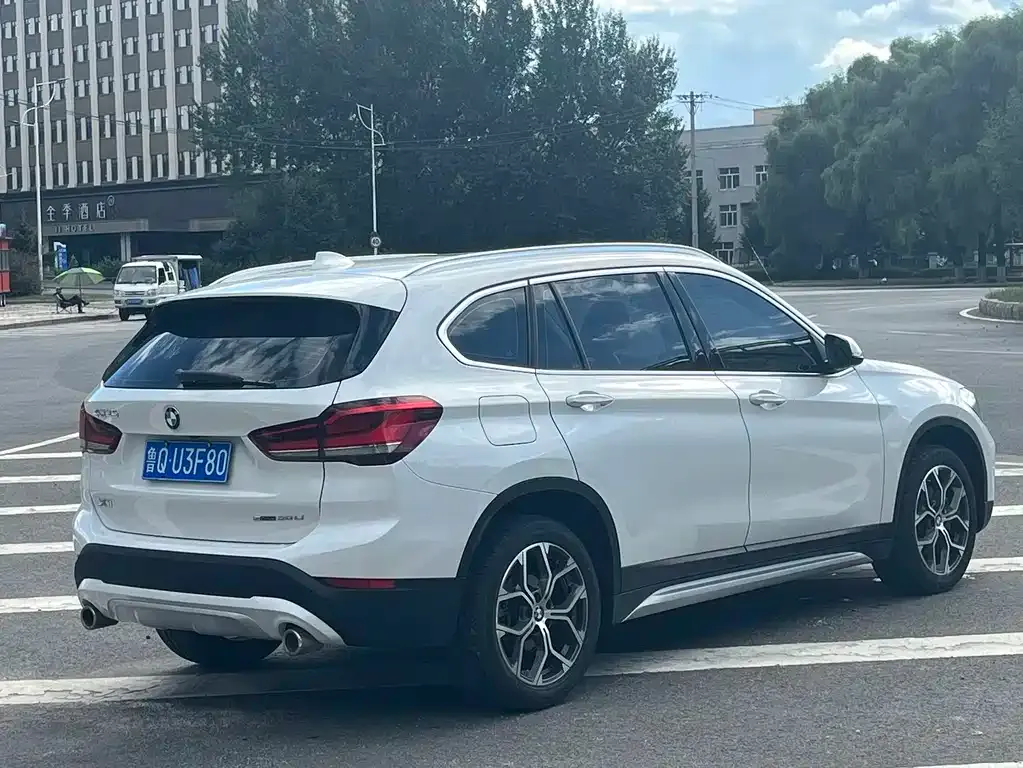 BMW X1 — фото 3