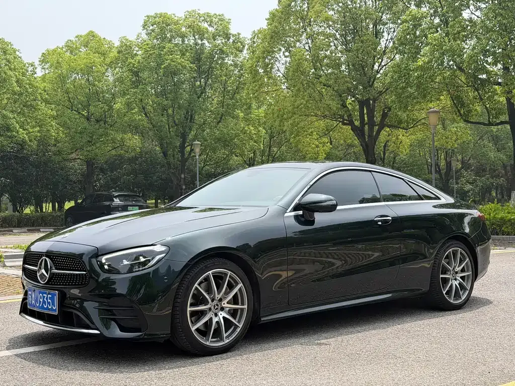 Mercedes-Benz E-Class (Import) — фото 1