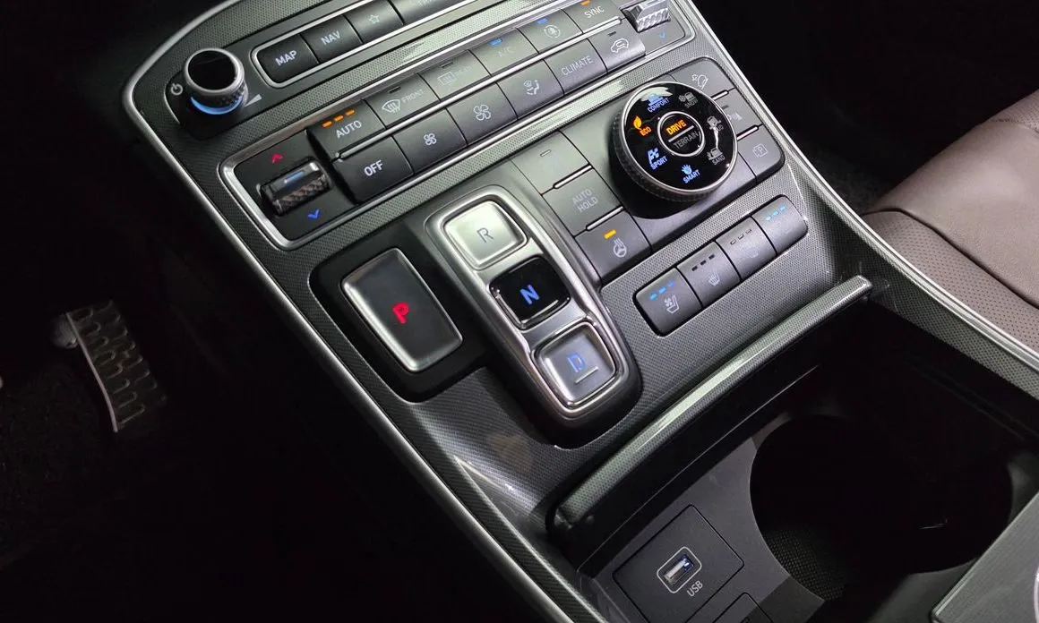 Hyundai Santafe — фото 9