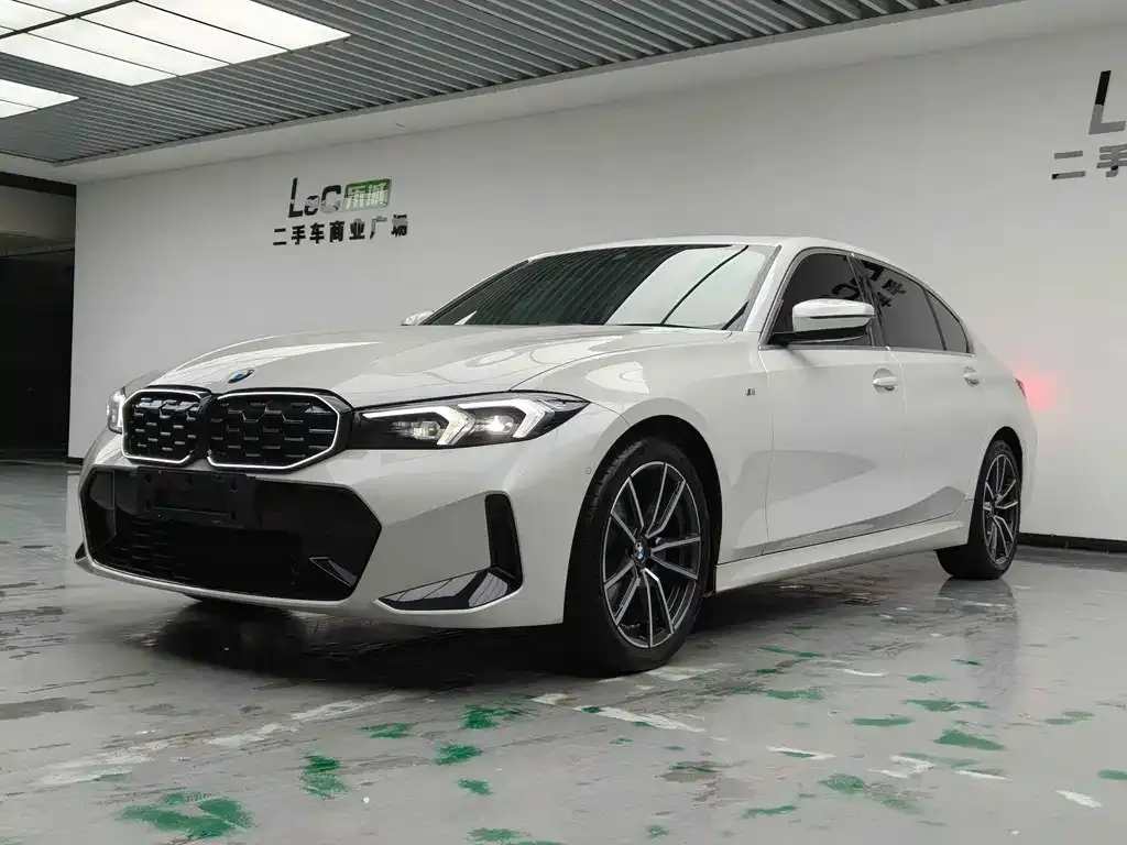 BMW 3 Series — фото 1