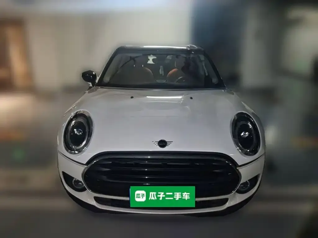 MINI Clubman — фото 5